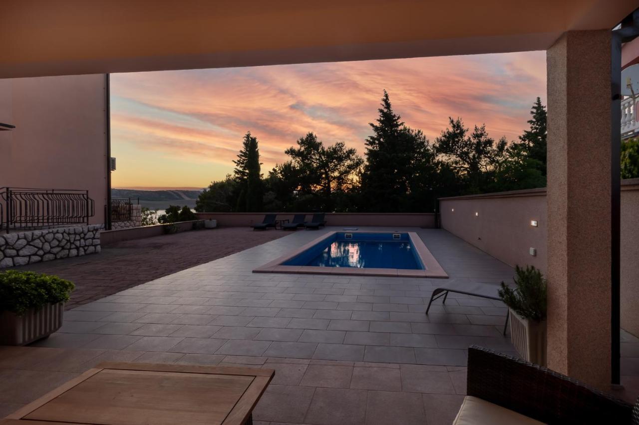 Apartments Villa Antonia Jadranovo Luaran gambar