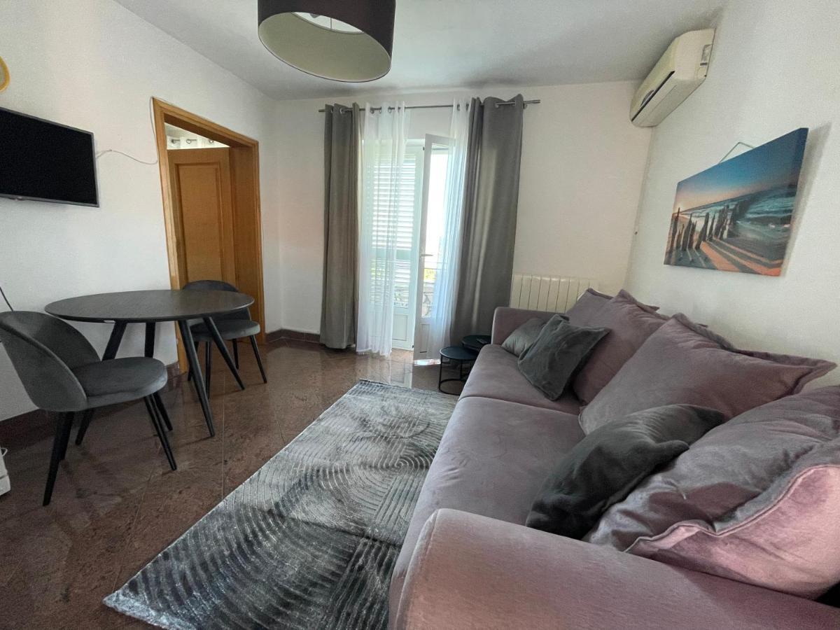 Apartments Villa Antonia Jadranovo Luaran gambar