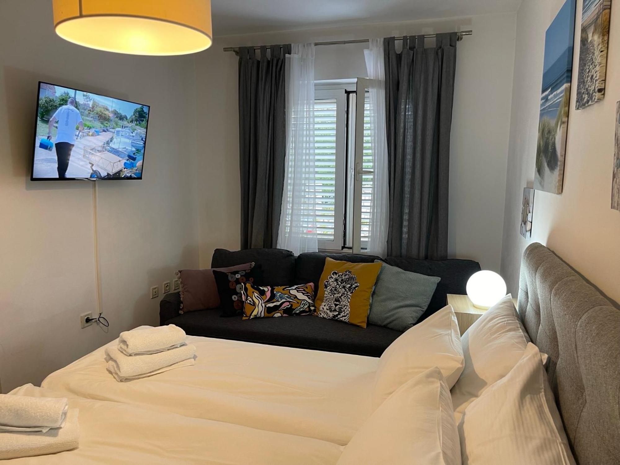 Apartments Villa Antonia Jadranovo Luaran gambar