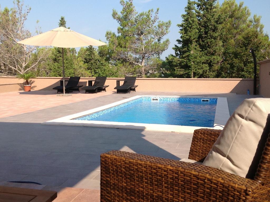 Apartments Villa Antonia Jadranovo Luaran gambar
